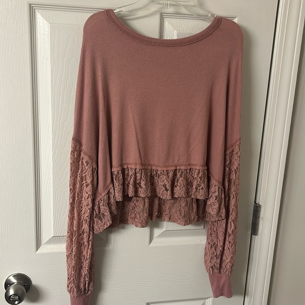 Lace long sleeve sweater🚨